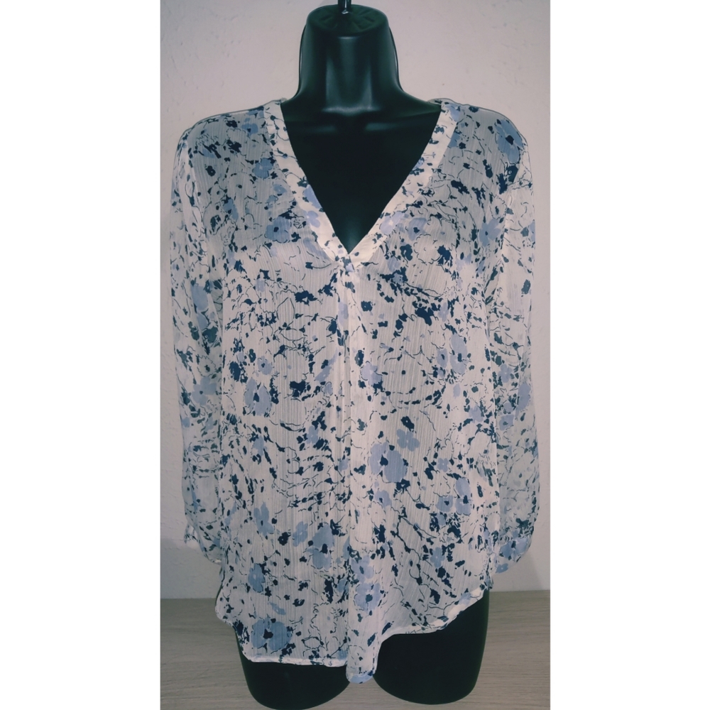 Philosophy Translucent Breezy Floral Top